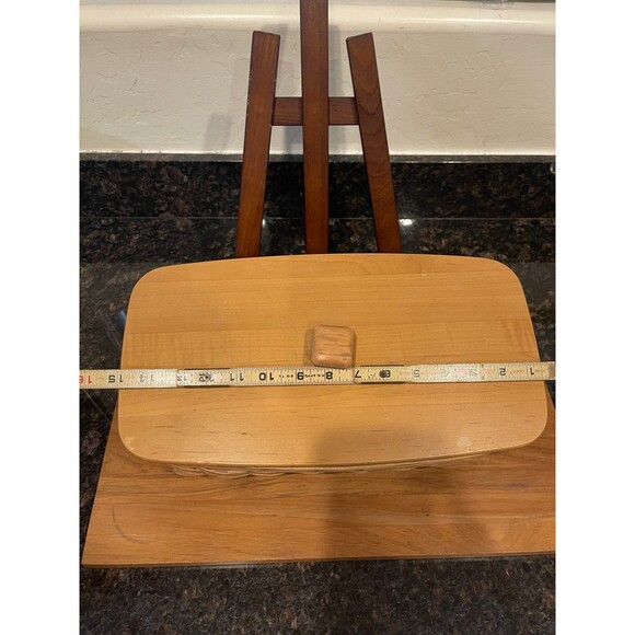 Vintage Longaberger Vanity Basket 2003 - Picture 3 of 9